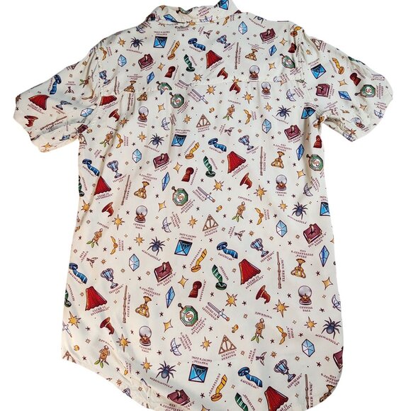 Harry Potter Wizarding World Men's XS Short Sleeve Button-Up Shirt - Picture 3 of 8